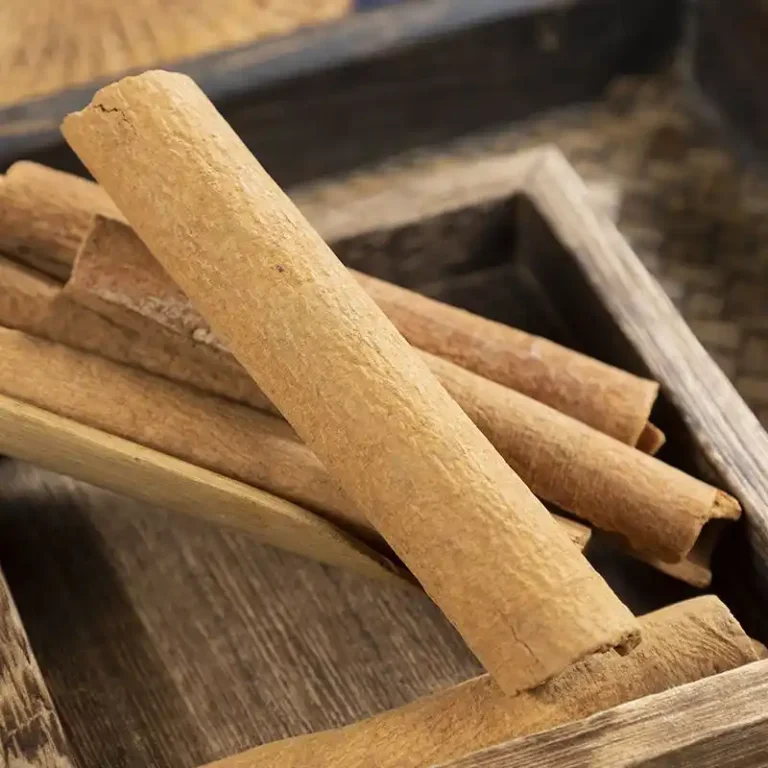 Corteza de canela (Rou Gui): clasificación aceite/aroma y cómo evitar las alegaciones de “sabor plano” 11 Clasificación del oilaroma de la corteza de canela (Rou Gui) y cómo evitar las alegaciones de “sabor plano”.