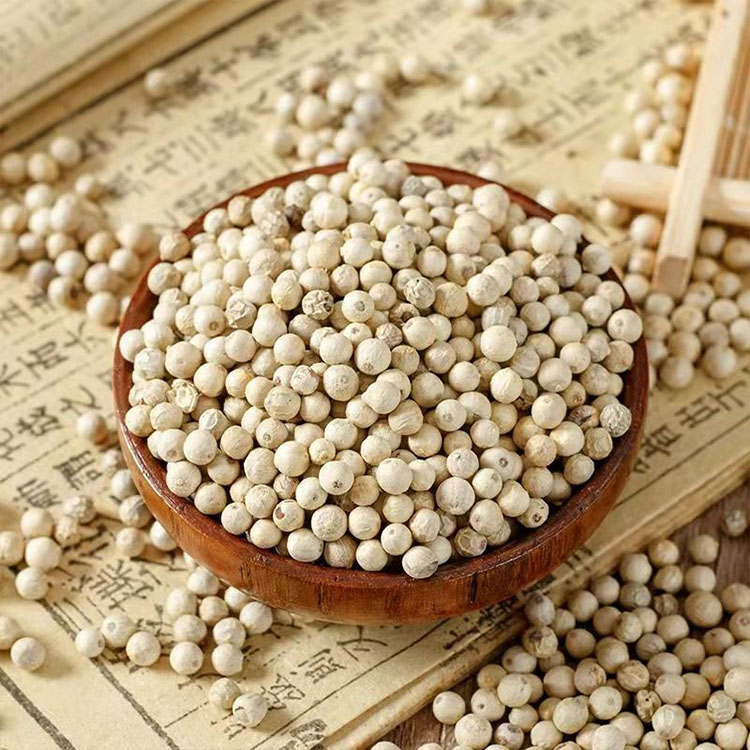 Poivre blanc (Bai Hu Jiao) : contrôle des odeurs et stratégie microbienne pour les acheteurs en vrac