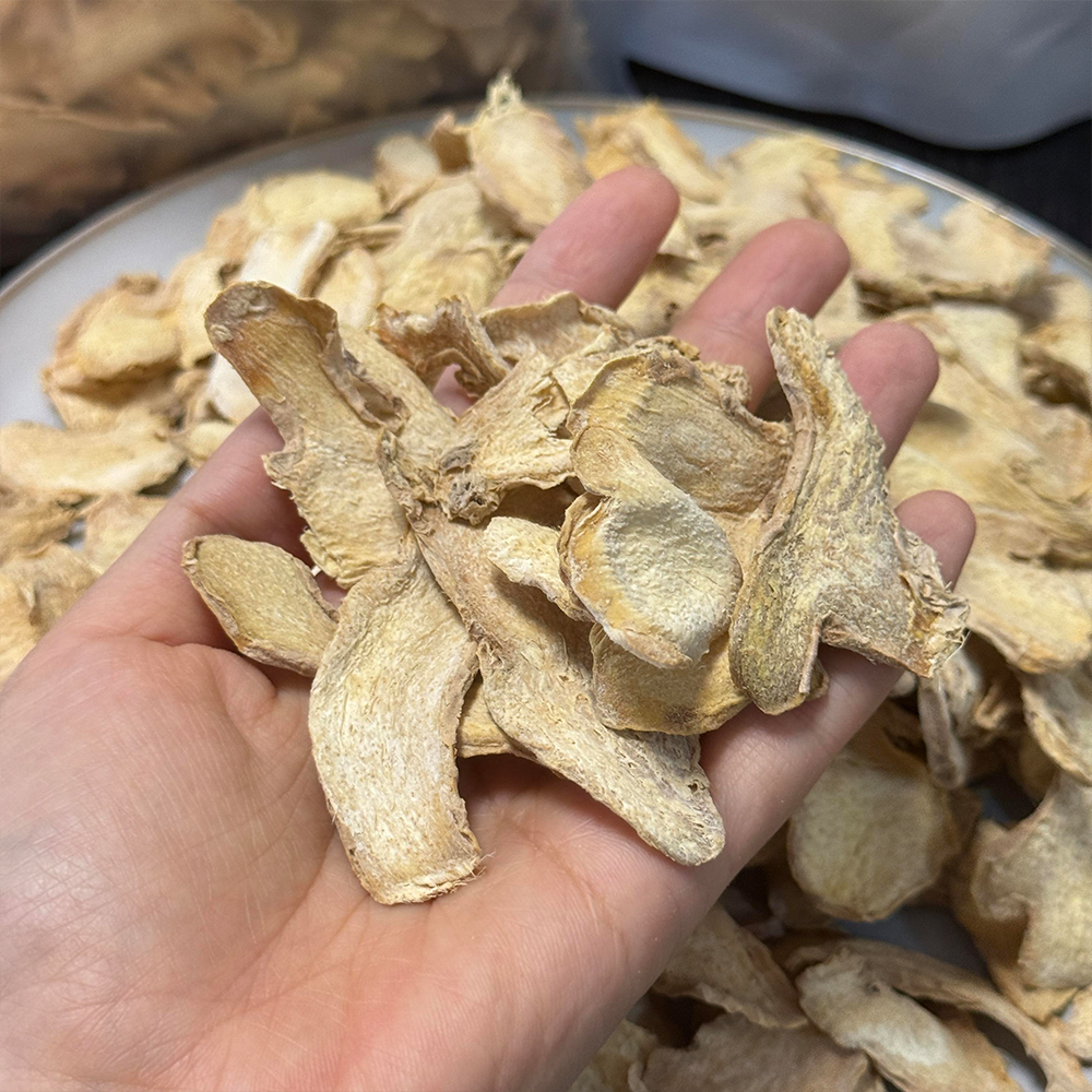 Dried Ginger Flakes vs Powder for Food and Herbal Manufacturing